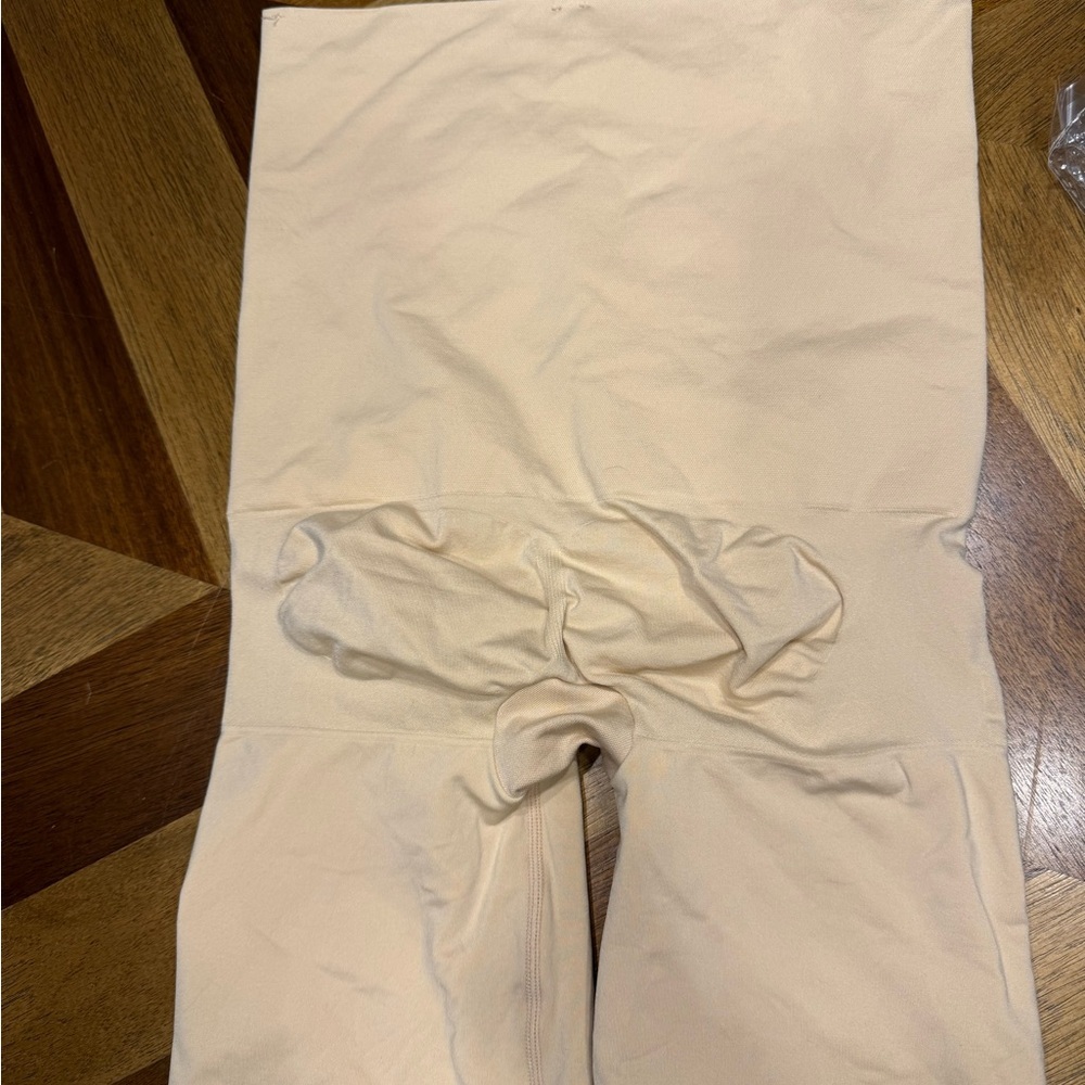 Assets By Spanx High-Waisted Shapewear Shorts - Tan - Picture 4 of 6
